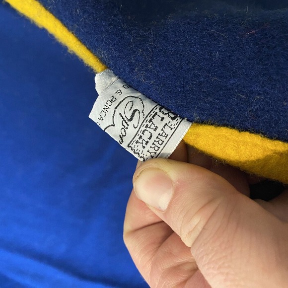 Blanket Gold P With Music Note High School Letterman Blanket Band Music Blue VTG - Picture 4 of 6